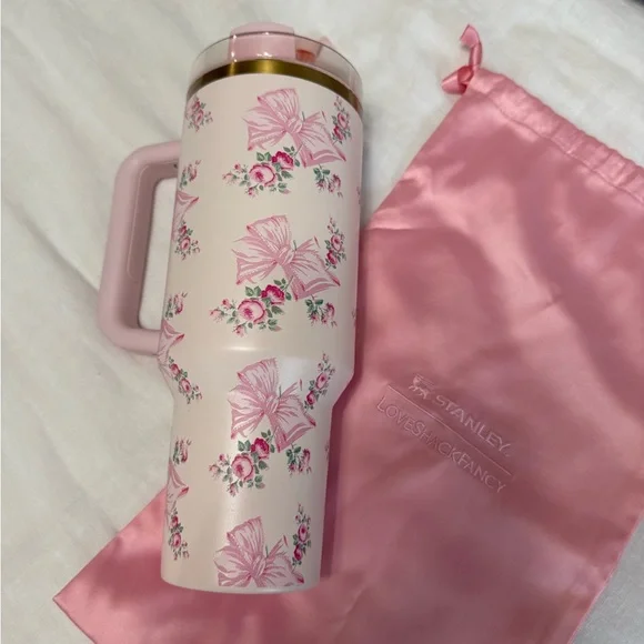 Stanley x Love Shack Fancy 40 oz tumbler - Picture 4 of 6